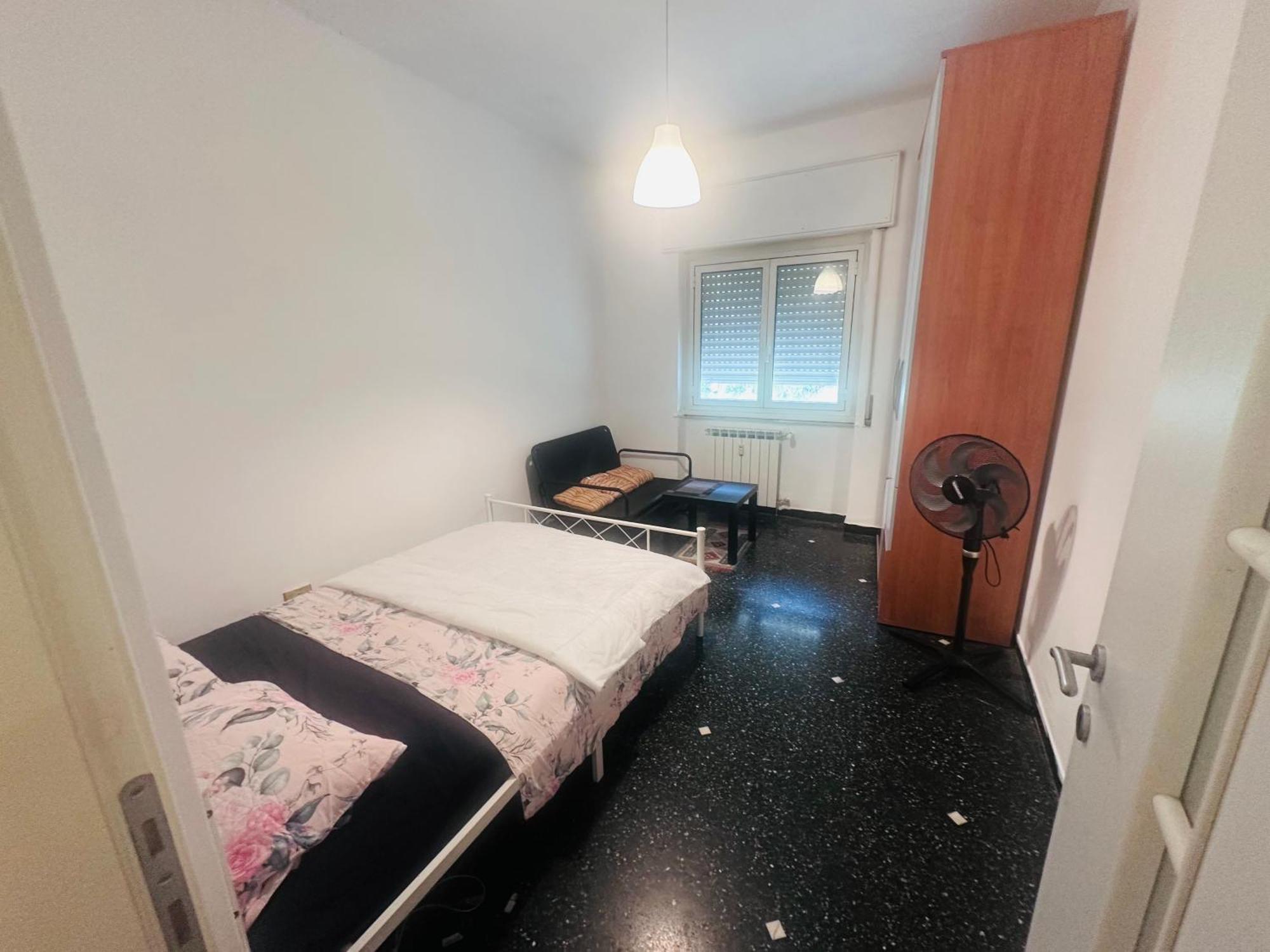Entire 3 Bed Rooms Apartment,Centrum Genua Buitenkant foto