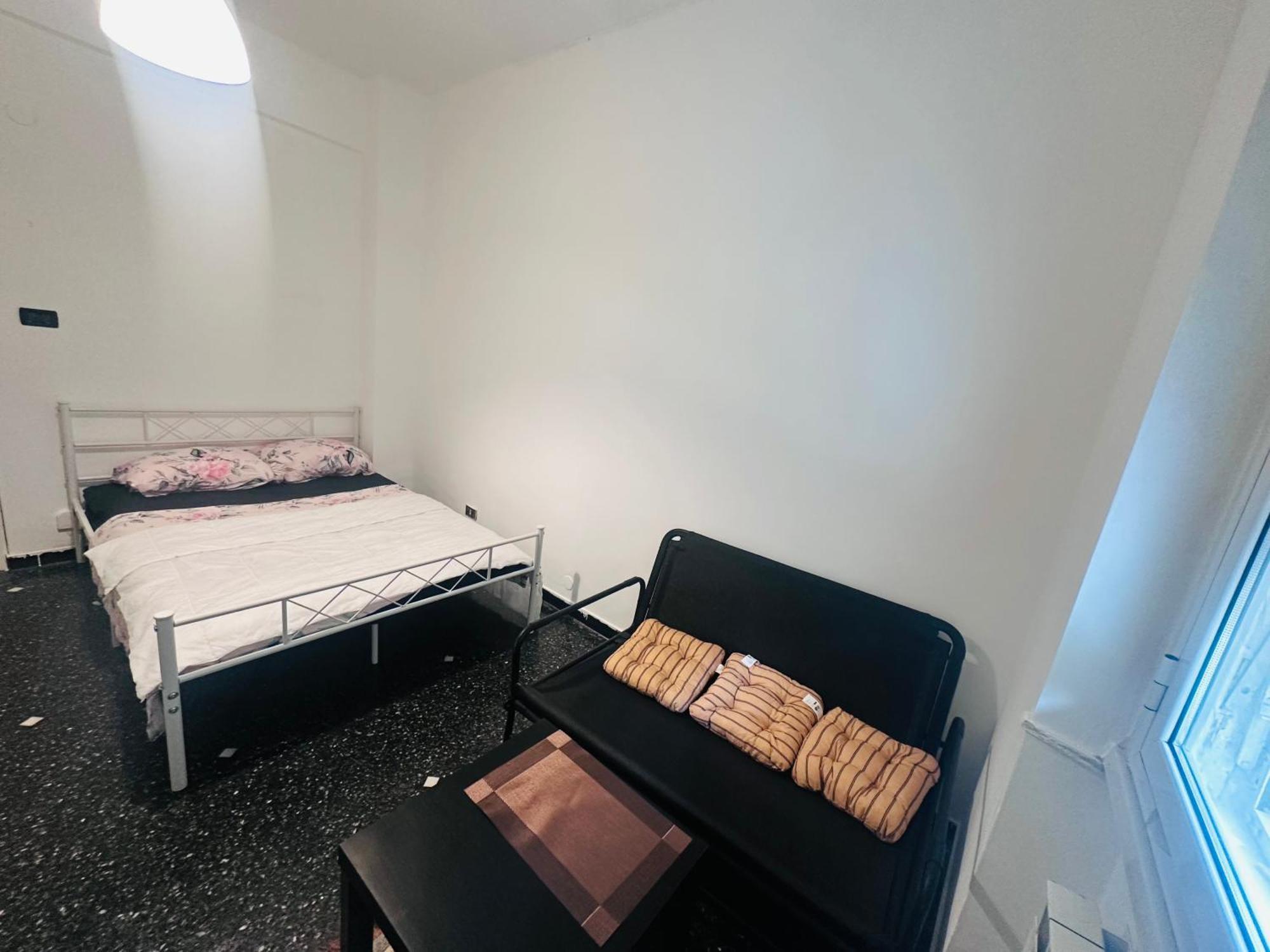 Entire 3 Bed Rooms Apartment,Centrum Genua Buitenkant foto